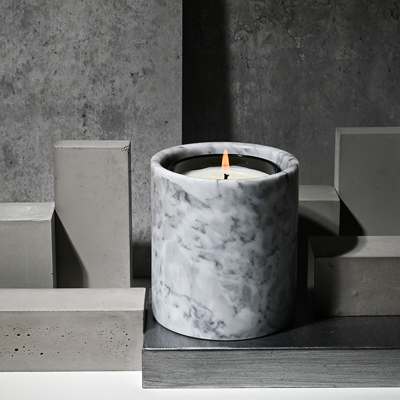 M&Scent 卸売高級カスタム装飾プライベートラベル黒ガラスクリスタル香りのソイワックスキャンドル