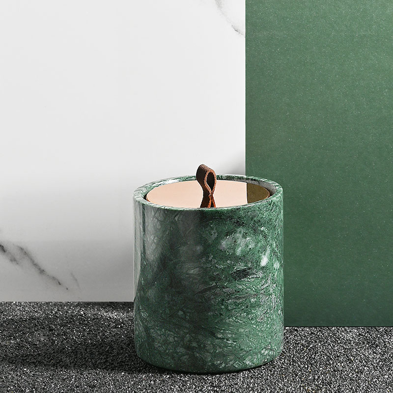 M&Scent 卸売高級カスタム装飾プライベートラベル黒ガラスクリスタル香りのソイワックスキャンドル