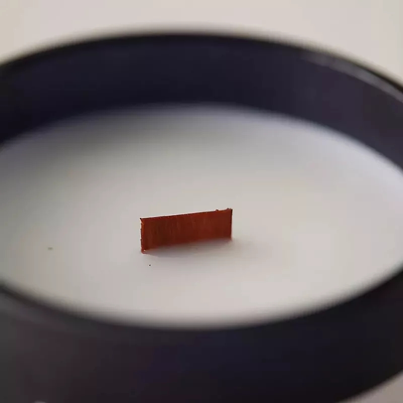 卸売プライベートラベルの高級アロマセラピー 天然クリスタル大豆ワックスの香りのキャンドル 結婚式の装飾用