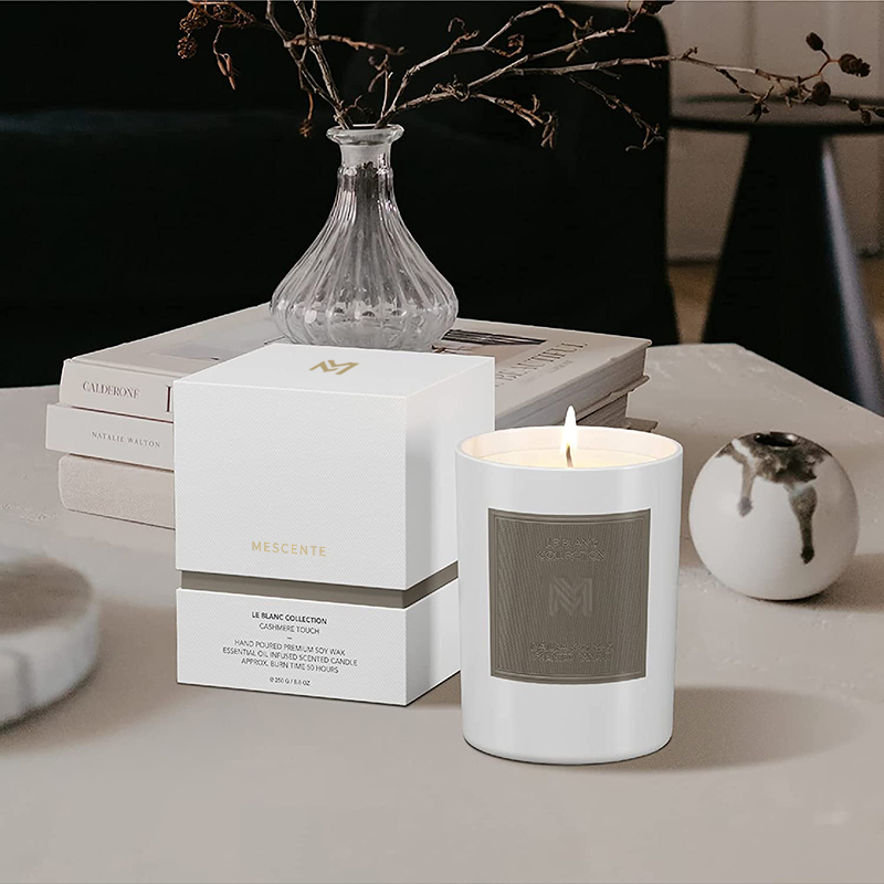M&Scent 卸売カスタム 高級黒ガラス瓶 クリスマスアロマセラピーソイワックスキャンドルセット