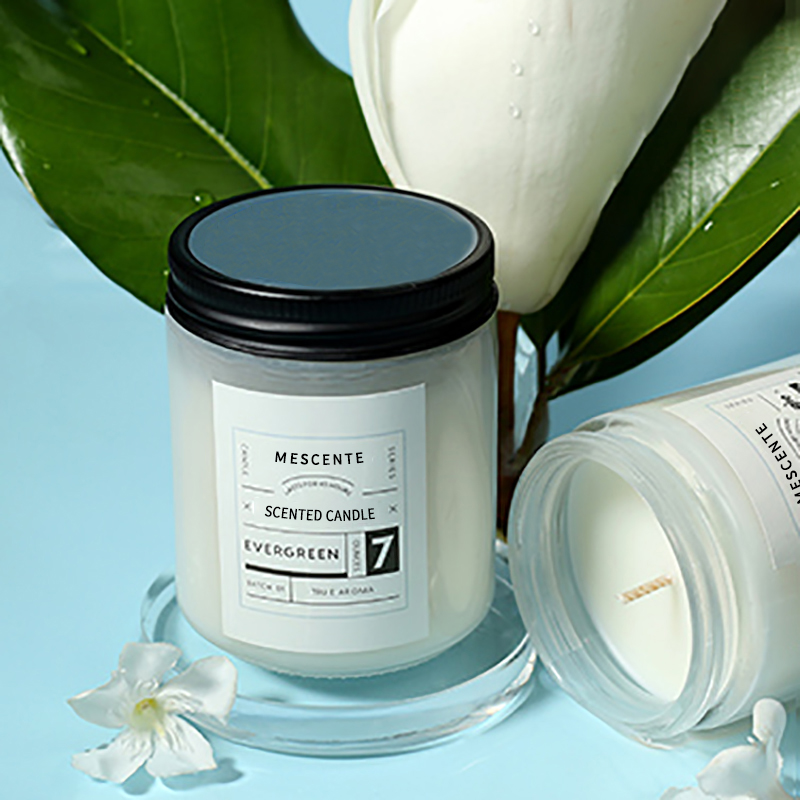 M&Scentカスタムプライベートラベルの高級香り付きソイワックスキャンドル蓋付き