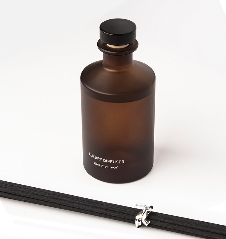 M&Scent カスタム高級スライガラスボトル ホームエッセンシャルオイル リードディフューザー