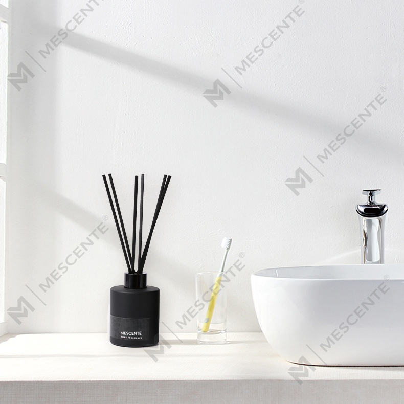 M&Scent 卸売高級プライベートラベル装飾フラワースティックファイバーリードディフューザーストッパー付き
