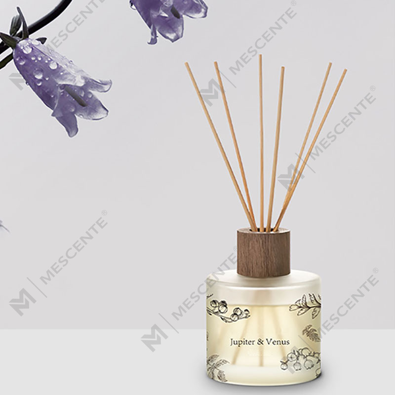 M&Scent 卸売高級カスタム装飾アンバーガラス火なしユニークな透明な花のアロマリードディフューザー