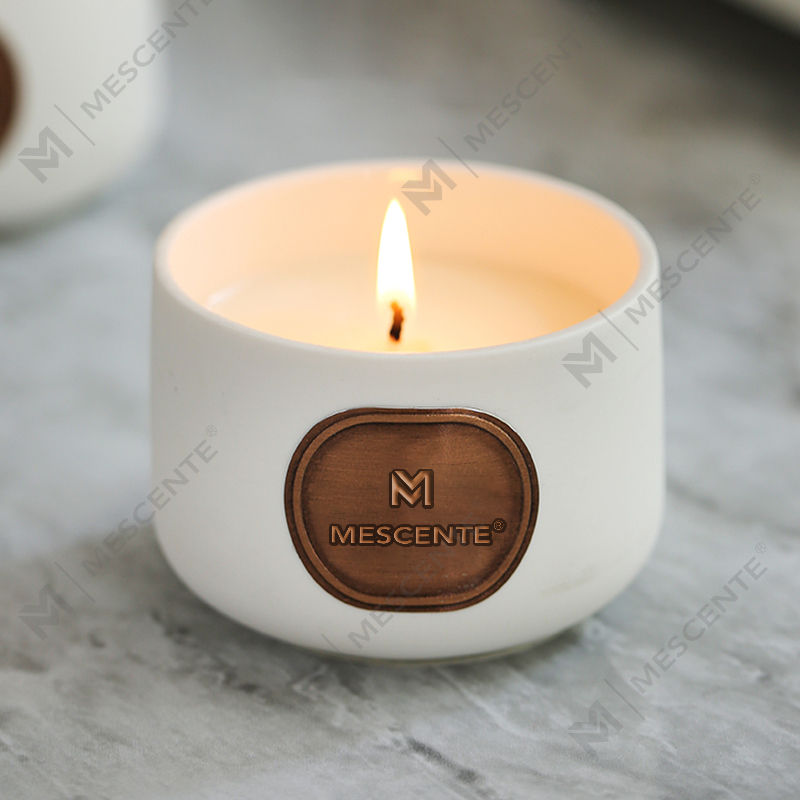 M&Scent プライベート ラベル セラミック カスタム 香り付きココナッツ ワックス キャンドル ギフト セット