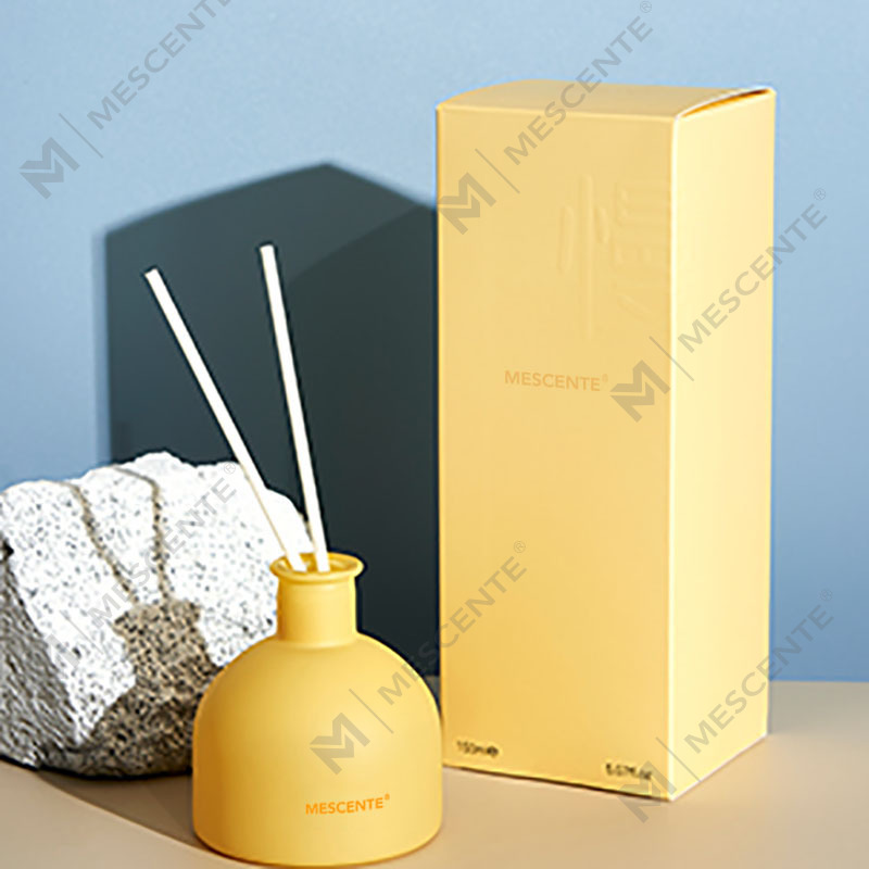 M&Scent ホットセール高級フレグランス アロマ エッセンシャル オイル リード ディフューザー 籐スティック付き
