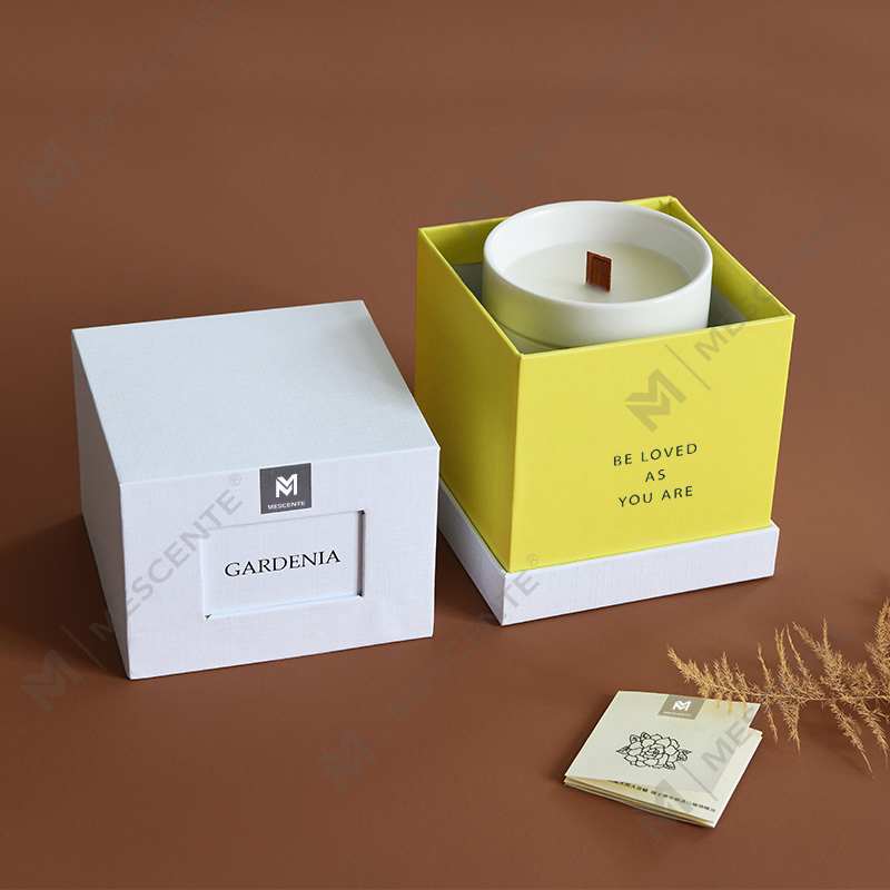 M&Scent 卸売カスタム高級ホームフレグランスガラス瓶香りのソイワックスキャンドル