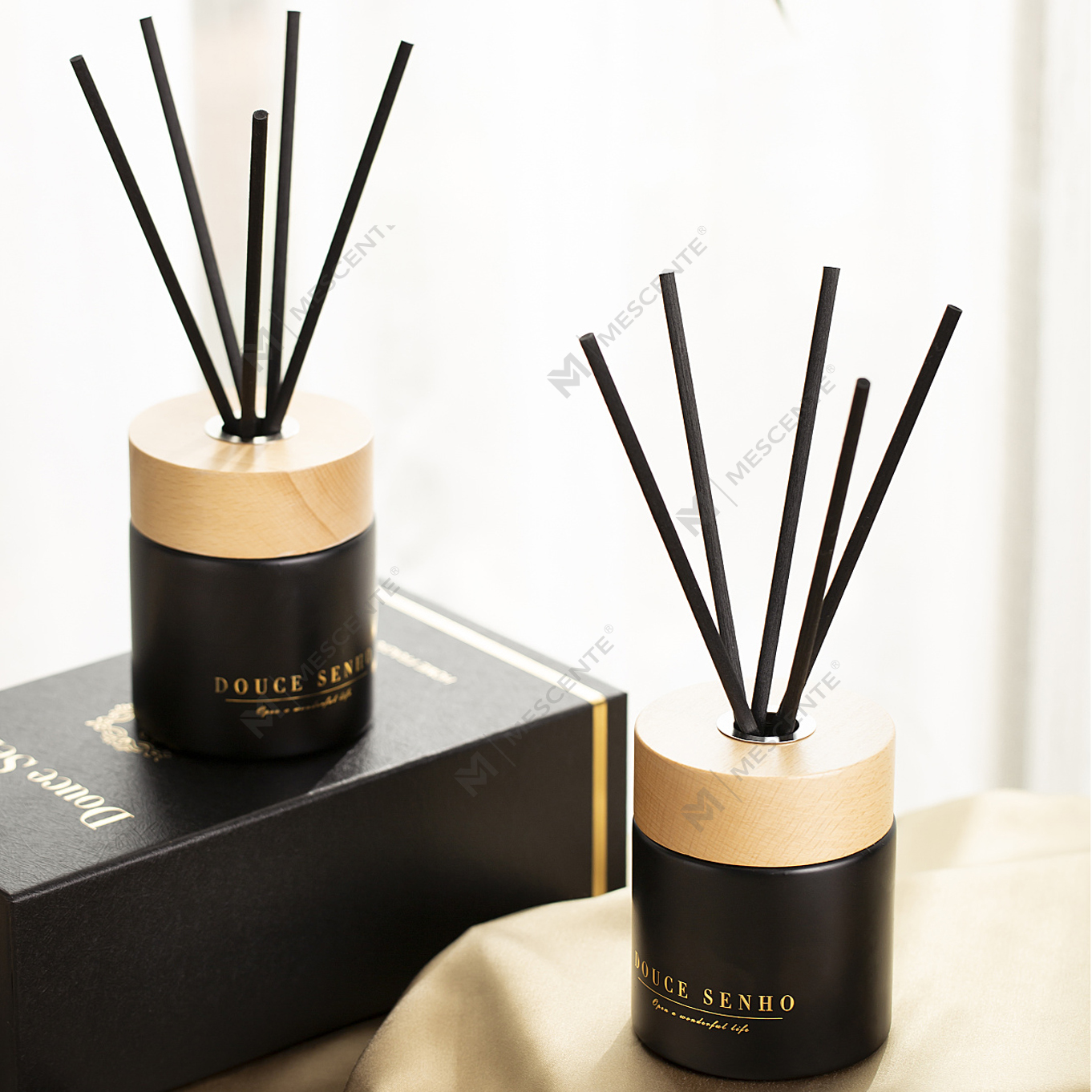 M&Scent ブラックボトル香水アロマリードディフューザーオイル、フレグランスタイリードディフューザーギフトセット