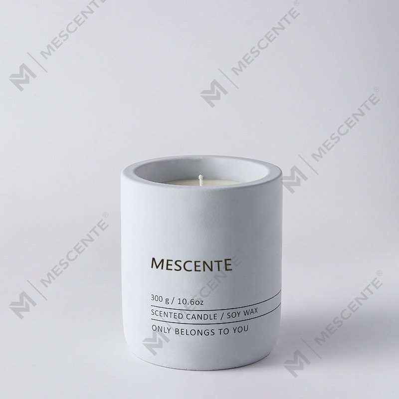 M&Scent カスタマイズされた装飾的な高級マッサージ プライベート ラベル クリスタル セラミック ウッドウィックの香りのソイ ワックス キャンドル