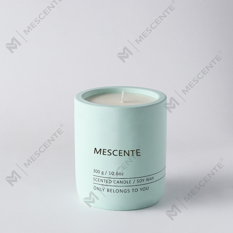 M&Scent カスタマイズされた装飾的な高級マッサージ プライベート ラベル クリスタル セラミック ウッドウィックの香りのソイ ワックス キャンドル