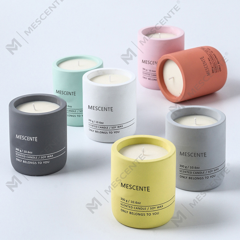 M&Scent カスタマイズされた装飾的な高級マッサージ プライベート ラベル クリスタル セラミック ウッドウィックの香りのソイ ワックス キャンドル