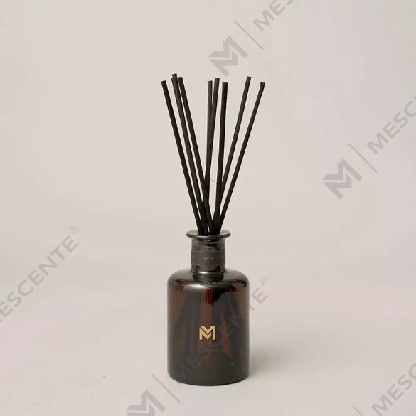 M&Scent 卸売高級 500 ml ブラックボトルディフューザー リードフレグランスリードディフューザー ギフトボックス付き