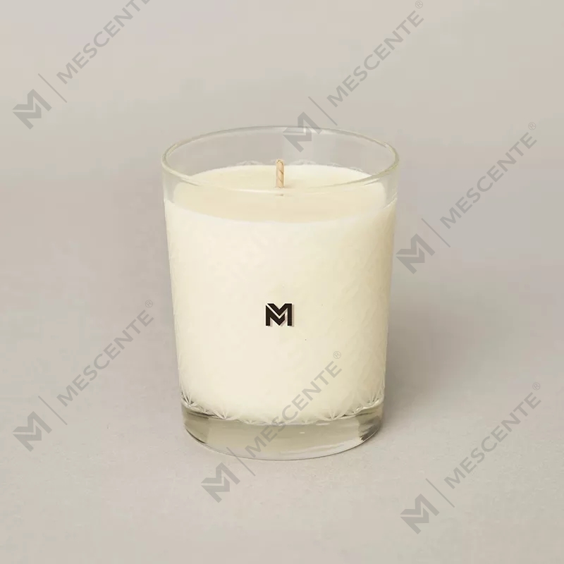 M&Scent 卸売新しい高級カスタムプライベートラベルクリスマスクリスタルジャーケルゼン香りソイキャンドル蓋付き